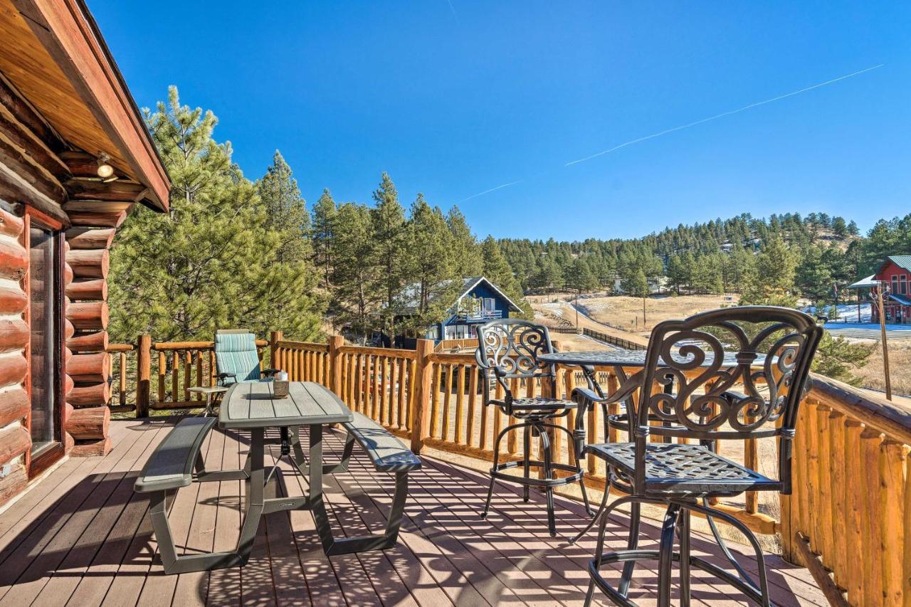Classic Colorado Log Home With Mountain Views! Florissant Bagian luar foto