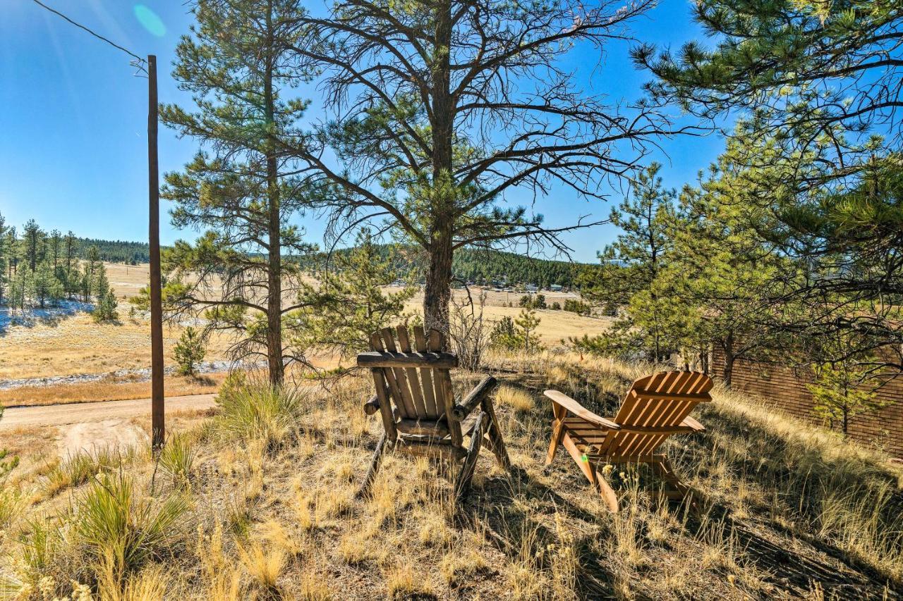 Classic Colorado Log Home With Mountain Views! Florissant Bagian luar foto