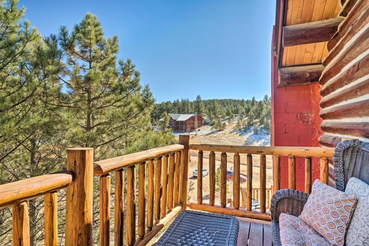 Classic Colorado Log Home With Mountain Views! Florissant Bagian luar foto